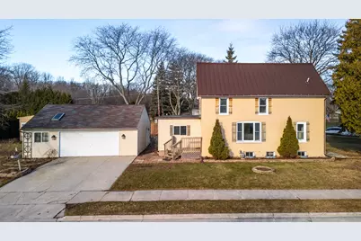 2903  Wilgus Ave, Sheboygan, WI 53081 - Photo 1