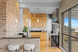 400 N Broadway, Milwaukee, WI 53202 - Photo 6