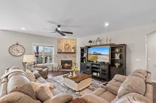 N3939 Prairie Ridge Ln, Sullivan, WI 53137 - Photo 6