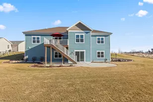 N3939 Prairie Ridge Ln, Sullivan, WI 53137 - Photo 2
