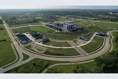 9463 E Lake Vista Pkwy, Oak Creek, WI 53154 - Photo 6