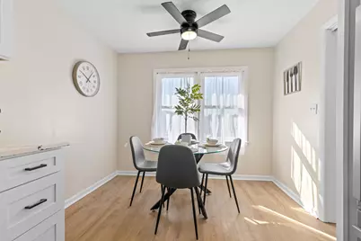 5870 N 75th St, Milwaukee, WI 53218 - Photo 8