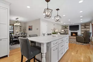 3675 S Poplar Rd, New Berlin, WI 53151 - Photo 4