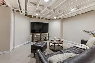 1260 E Dean Rd, Fox Point, WI 53217 - Photo 62