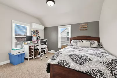 3329 S Taylor Ave, Milwaukee, WI 53207 - Photo 12