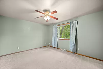 6813  Diane Dr, Newburg, WI 53090 - Photo 26