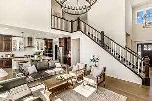 8955 W Highlander Dr, Mequon, WI 53097 - Photo 4