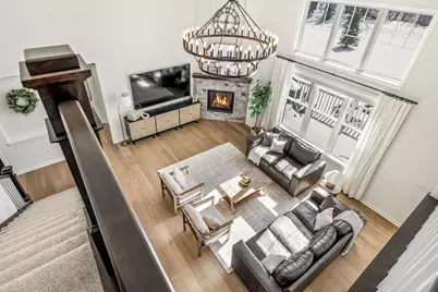 8955 W Highlander Dr, Mequon, WI 53097 - Photo 10