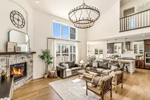 8955 W Highlander Dr, Mequon, WI 53097 - Photo 2