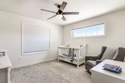 8955 W Highlander Dr, Mequon, WI 53097 - Photo 22