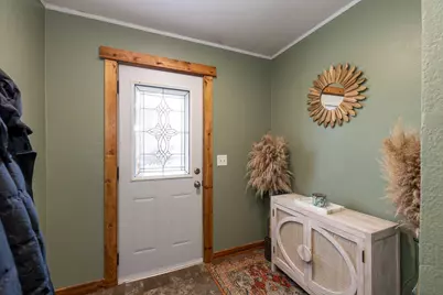 235  9th Ave, Onalaska, WI 54650 - Photo 2