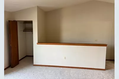 364  Minz Park Cir #3, West Bend, WI 53095 - Photo 6
