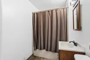 2914 S Wentworth Ave, Milwaukee, WI 53207 - Photo 16