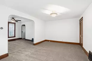 2914 S Wentworth Ave, Milwaukee, WI 53207 - Photo 8