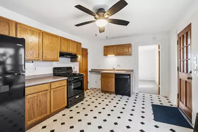 2914 S Wentworth Ave #2916, Milwaukee, WI 53207 - Photo 10