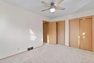 8934 W Tripoli Ave, Milwaukee, WI 53228 - Photo 12