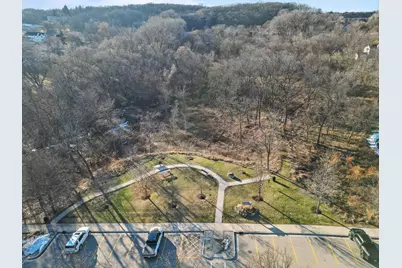 453  Mill St #802, Fontana, WI 53125 - Photo 4