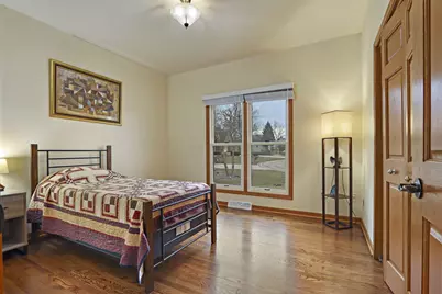 1138  Tall Oak Ct, Racine, WI 53406 - Photo 18