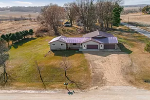 S5707 Meadowview Ln, Franklin, WI 54665 - Photo 6