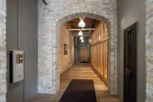 191 N Broadway, Milwaukee, WI 53202 - Photo 28