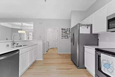 5384 S Hidden Dr #A, Greenfield, WI 53221 - Photo 6