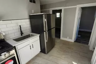 4324 N 14th St, Milwaukee, WI 53209 - Photo 10