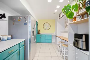 601 Edgewood Ave, South Milwaukee, WI 53172 - Photo 8