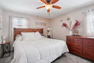 7254 S 38th St, Franklin, WI 53132 - Photo 20