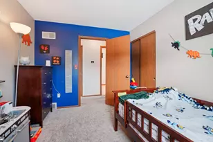 7254 S 38th St, Franklin, WI 53132 - Photo 24