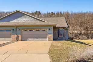 4695 Millatti Ln, La Crosse, WI 54601 - Photo 2