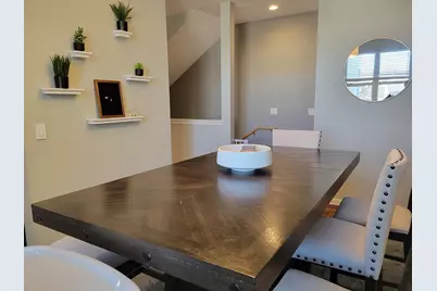 2136 N Commerce St, Milwaukee, WI 53212 - Photo 6