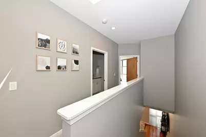 2136 N Commerce St, Milwaukee, WI 53212 - Photo 30