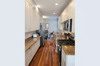 2136 N Commerce St, Milwaukee, WI 53212 - Photo 14