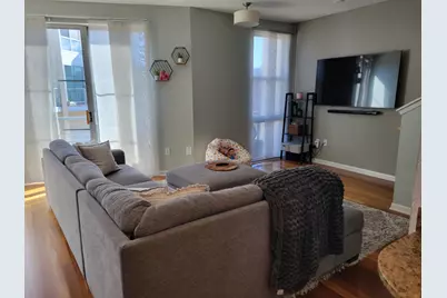 2136 N Commerce St, Milwaukee, WI 53212 - Photo 10