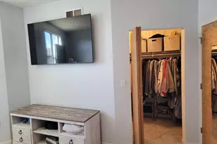 2136 N Commerce St, Milwaukee, WI 53212 - Photo 20