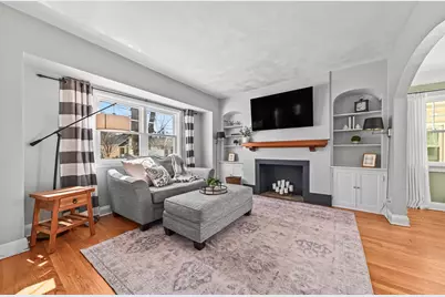 1505 N 67th St, Wauwatosa, WI 53213 - Photo 8