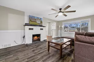 11220 11th Ave, Pleasant Prairie, WI 53158 - Photo 14