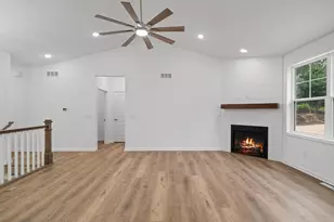 1573 Meadowview Ct, Whitewater, WI 53190 - Photo 8