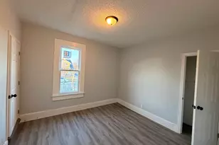 3445 N 21st St, Milwaukee, WI 53206 - Photo 12