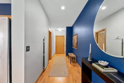 601 E Ogden Ave #810, Milwaukee, WI 53202 - Photo 22