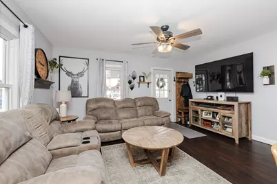 114 N 10th St, Watertown, WI 53094 - Photo 6