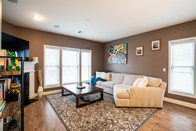 1691 N Marshall St #1, Milwaukee, WI 53202 - Photo 6