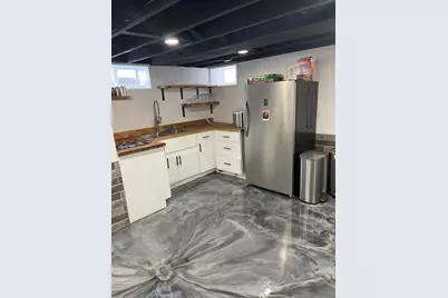 2948 S Orleans Ave, West Allis, WI 53227 - Photo 4