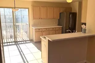 500 S Edwards Blvd, Lake Geneva, WI 53147 - Photo 6