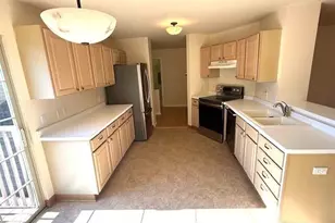 500 S Edwards Blvd, Lake Geneva, WI 53147 - Photo 8