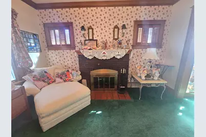 1007  71st St, Kenosha, WI 53143 - Photo 8