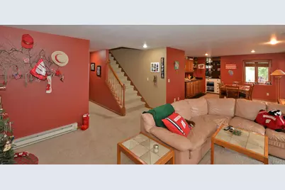 6244  Partridge Hills Dr, Racine, WI 53406 - Photo 24