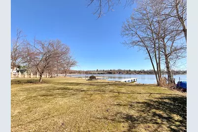 W336N6496  Lakeview Dr, Merton, WI 53066 - Photo 4