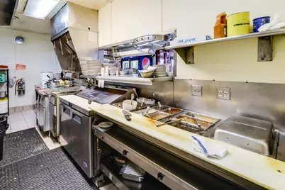 2604  Custer St, Manitowoc, WI 54220 - Photo 22