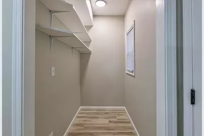 2774 N 7th St, Milwaukee, WI 53212 - Photo 10